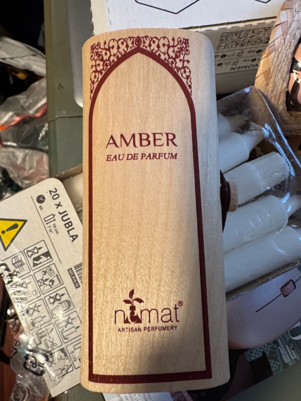 Amber Eau de Parfum in Amber-Tone Wooden Case